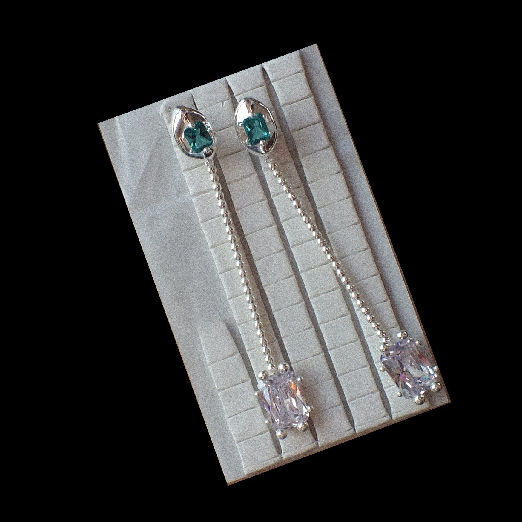 Lilt Sallantılı Küpe