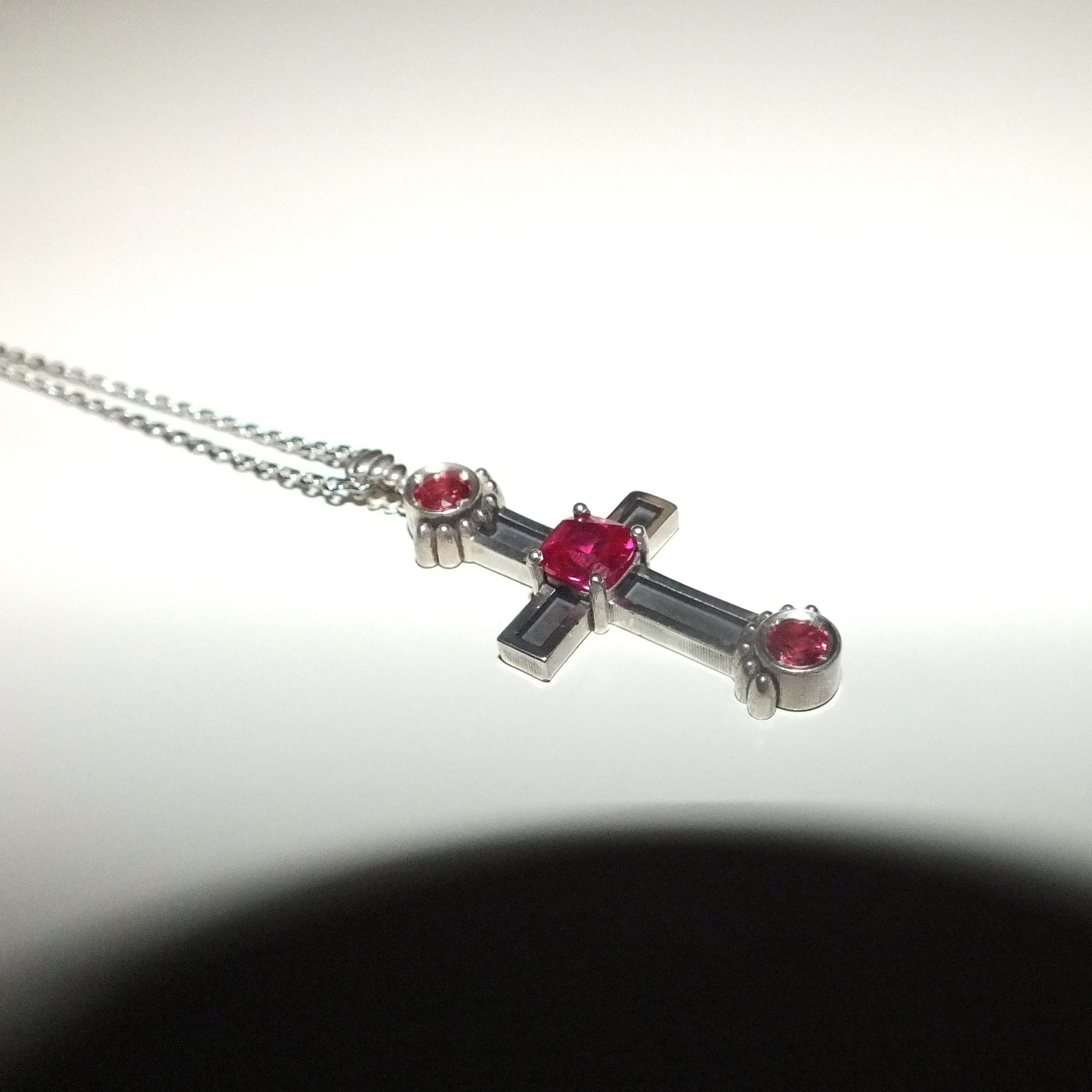 925 Ayar Gümüş SZ Haç Kolye.