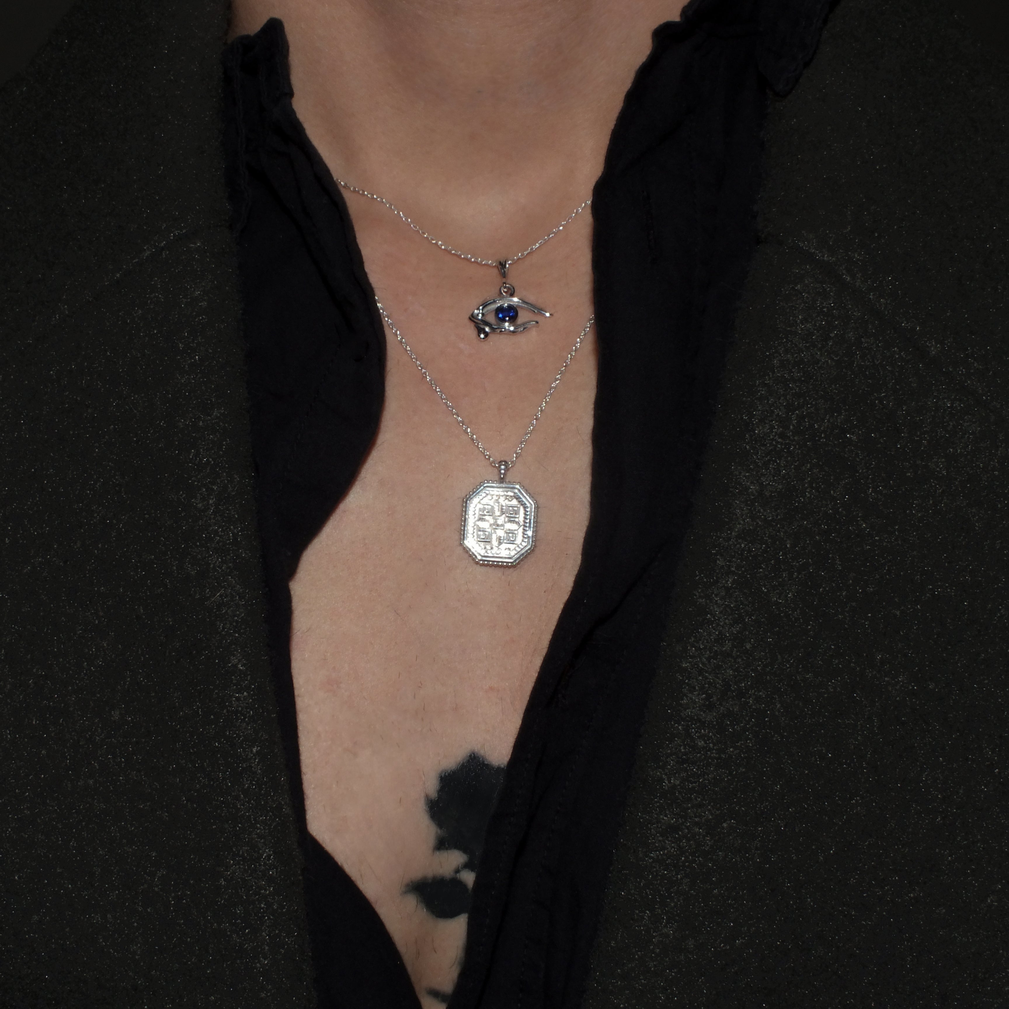 925 Ayar Gümüş SZ B-Eye Kolye.